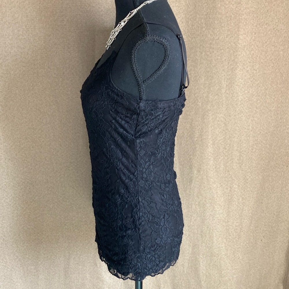 Maurice’s Elegant Black Lace Camisole Top Size M - Picture 4 of 6